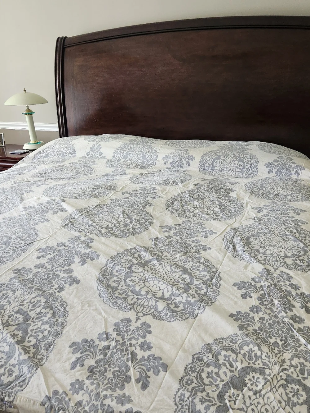 POTTERY BARN Lucianna Medallion Duvet Cover Full Queen Gray Cream Home Bedding